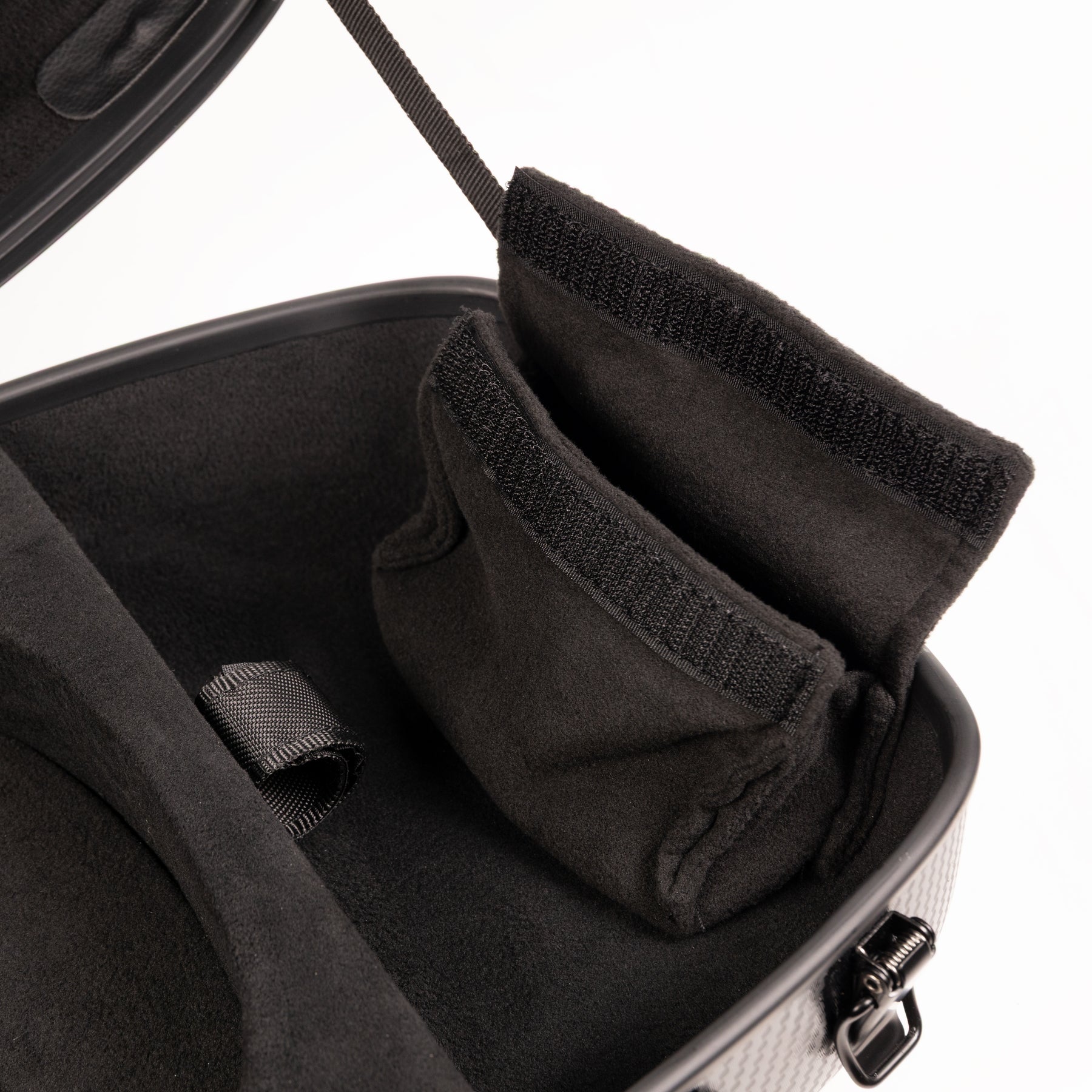 Super Light Compact lightweight Violin Case in Black Weave Interior Accessories Pouch and Shoulder Rest Strap