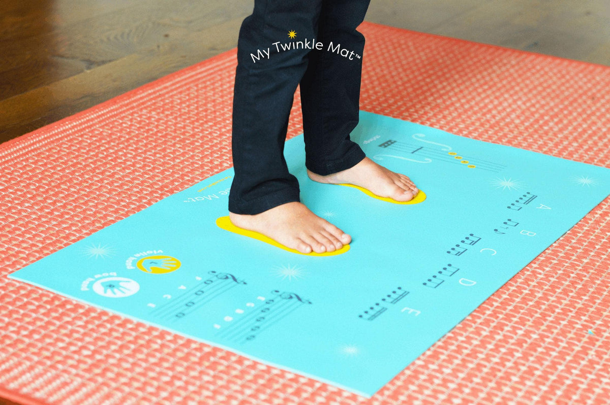 Twinkle Mat with Small Foot Stickers